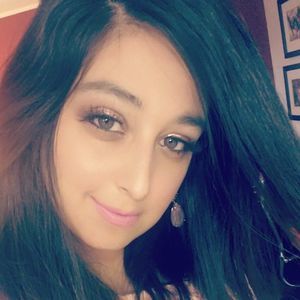 Meet your Posher, Deseree